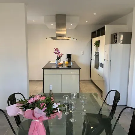 Holiday home Le Sucre D'orge A 11 Min D' Eurexpo *