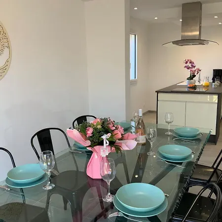 Holiday home Le Sucre D'orge A 11 Min D' Eurexpo